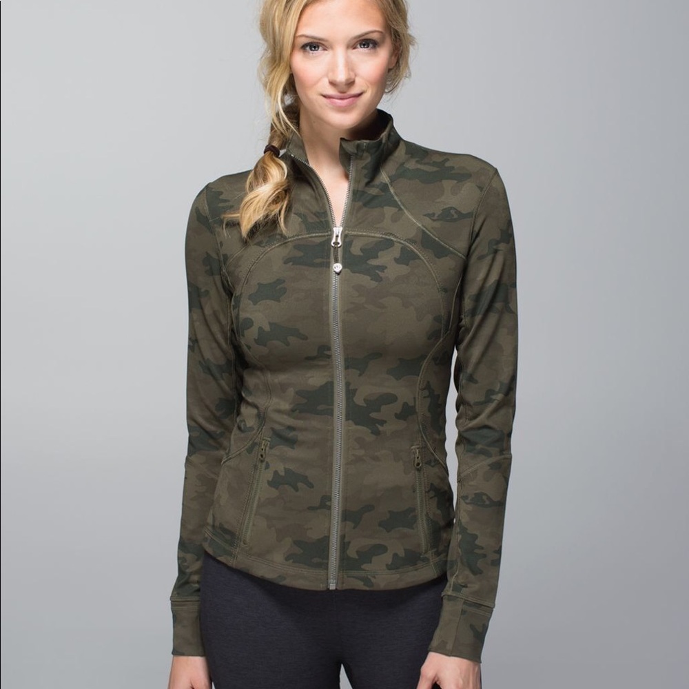 Rare lululemon camo forme jacket